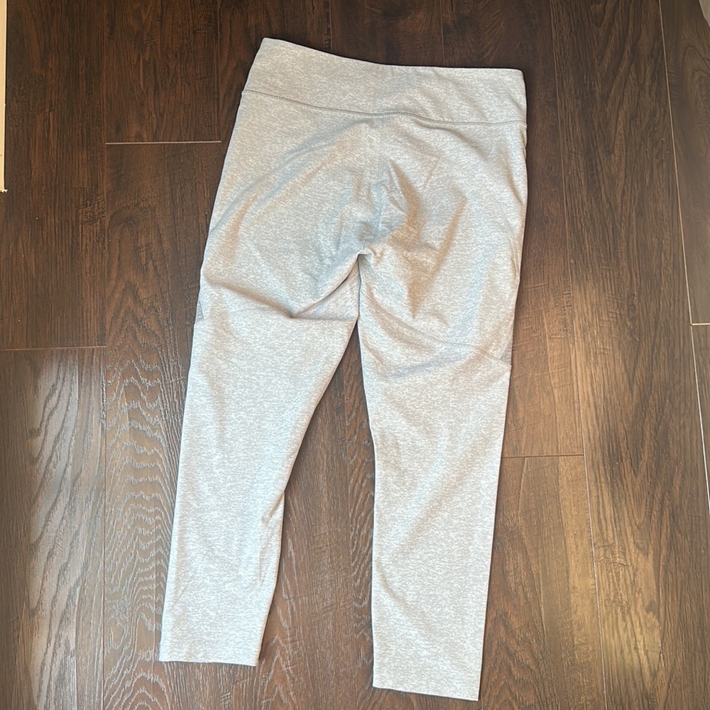 WORN 1x! Outdoor Voices Peloton Leggings - Picture 5 of 7